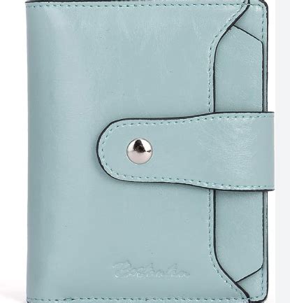 RFID Wallets for Women: Protect Your Essentials, Enjoy Peace of Mind