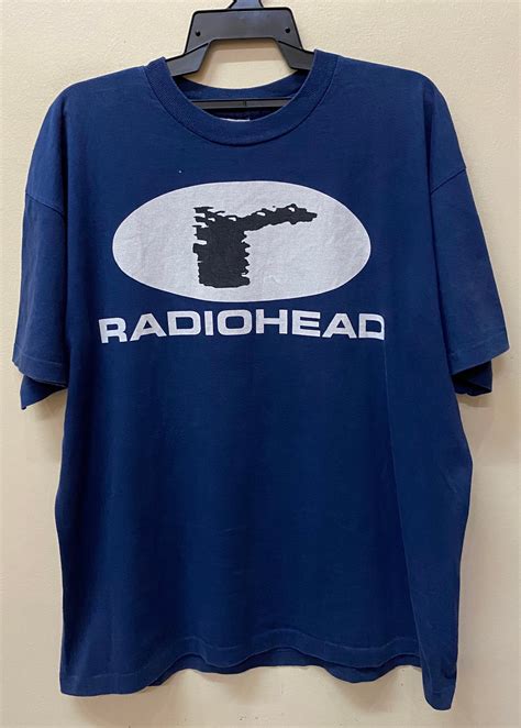 Radiohead Vintage Shirt: A Conversation With Style