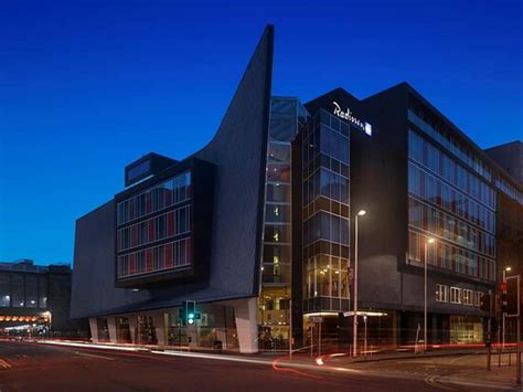 Radisson Blu Hotel Glasgow: A 5-Star Oasis in the Heart of Scotland