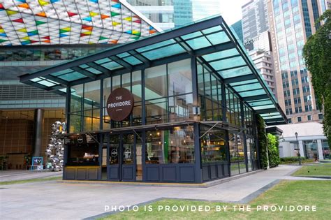 Raffles Place Cafe: A Guide to the Top 10 Cafes