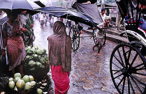 Raghubir Singh Modernism on the Ganges PDF