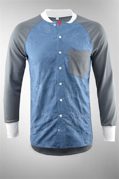 Raglan Sleeve Shirts with Buttons: A Versatile Piece for Every Wardrobe