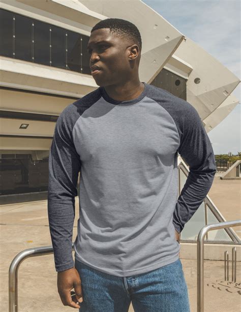 Raglan Sleeve T-Shirts: The Ultimate Guide to Men's Style