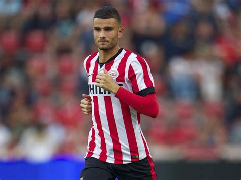 Rai Vloet: Echte aanwinst of miskoop voor PSV?