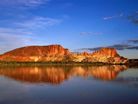 Rainbow Valley Reader