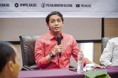 Raja Juli Antoni: Memimpin dengan Visi dan Integritas