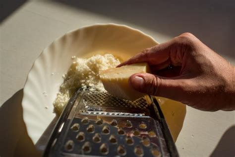 Ralar queijo: um guia completo para os melhores sabores e texturas