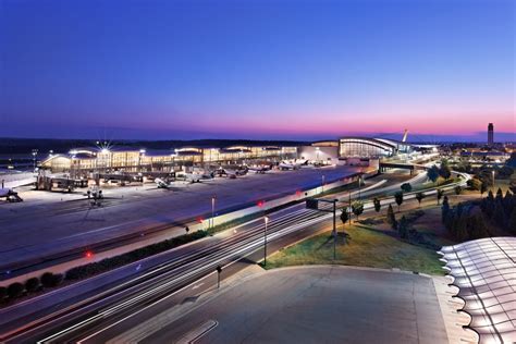 Raleigh Durham Airport to Duke: Seamless Transportation for Healthcare and Academia