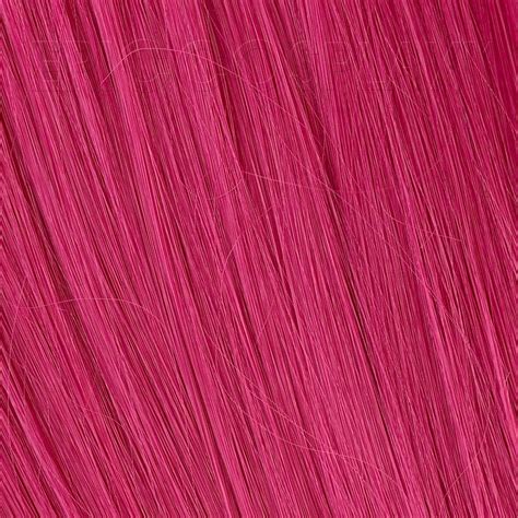 Raspberry Pink: A Color of 24/7 Style