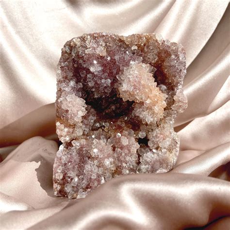 Raw Amethyst Crystal: Unveiling the Transformative Power Within