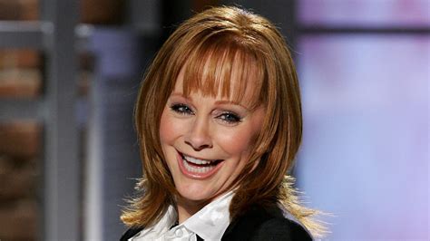 Reba's Signature Style