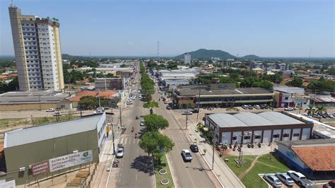 Redenção da Cidade: Transformando Comunidades Através da Inovação e Participação