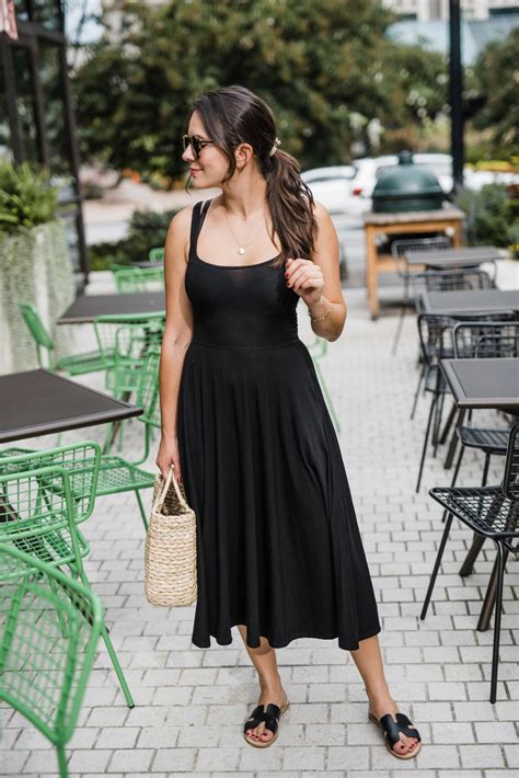 Reformation Dress: A Guide to the Modern Modesty Movement