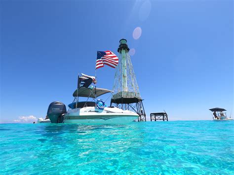 Rent a Boat in the Florida Keys: An Unforgettable Experience