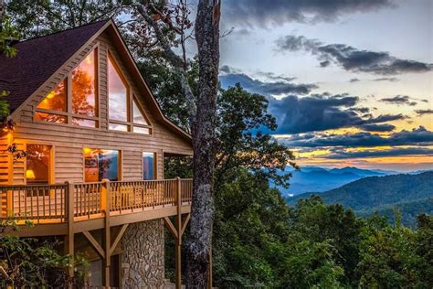 Rental Cars Asheville NC: Your Guide to an Unforgettable Mountain Getaway