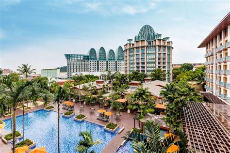 Resorts World Sentosa Hotel Michael Singapore: A 5-Star Luxury Experience in the Heart of Sentosa