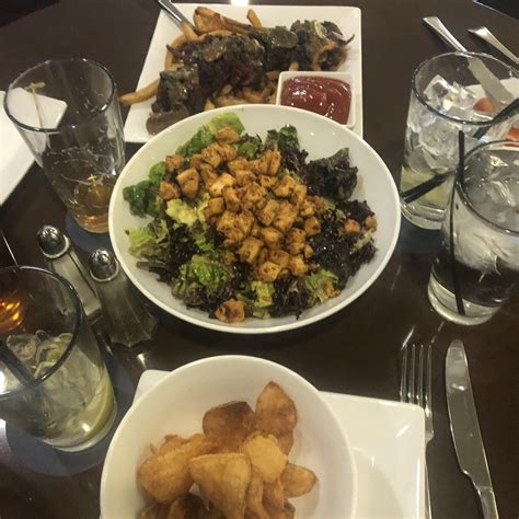 Restaurants Near Briarwood Mall Ann Arbor: A Comprehensive Guide