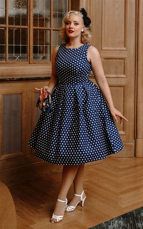 Retro Swing Dress: A Timeless Style