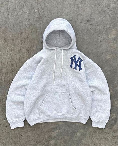 Retro Yankees Sweatshirts: A Timeless Fashion Staple