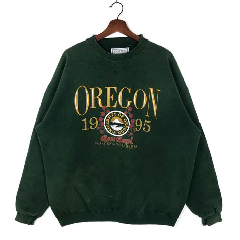 Retro crewneck sweatshirts