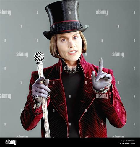 Review Willy Wonka Chocolate Factory (2005)