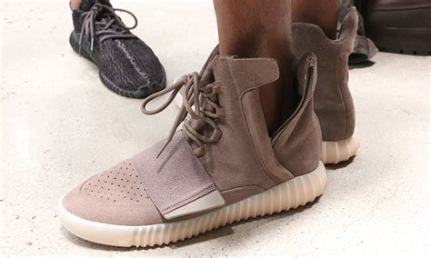 Revolutionizing Footwear: A Comprehensive Guide to Yeezy Shoes Sandals