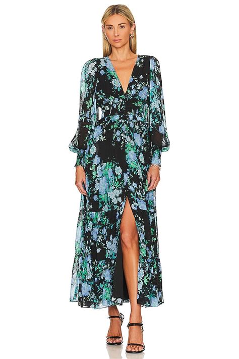 Revolve Clothing Maxi Dresses: 10 Essentials You Can't Miss!