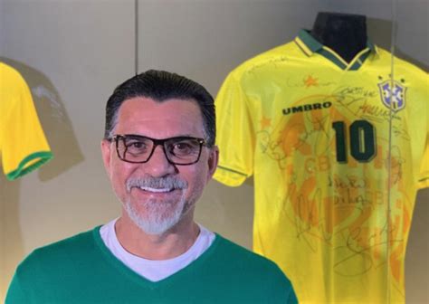 Ricardo Rocha: Um Nome Lendário no Futebol Brasileiro