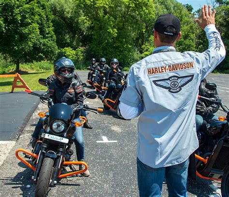 Ride on Two: Harley Davidson Bowling Green