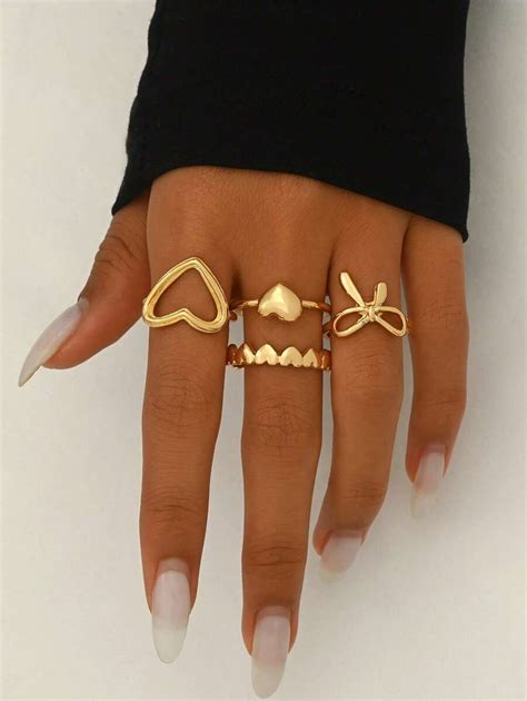 Rings Costume: A Timeless and Versatile Halloween Accessory