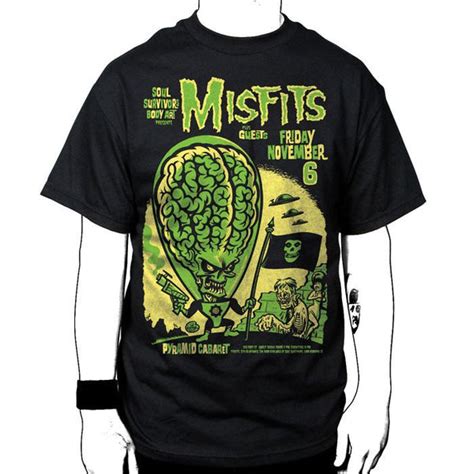 Rising Popularity of Misfit T-Shirts