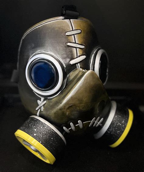 Roadhog Mask: The Ultimate Protection for Junkers and Hackers