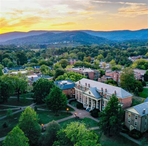 Roanoke Virginia Colleges: A Comprehensive Guide to Higher Education in the Star City