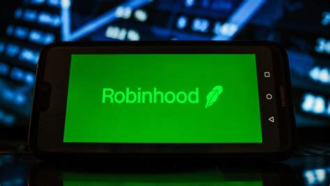 Robinhood Halts Trading: A Deeper Dive into the Controversial Decision and Its Impact on Investors