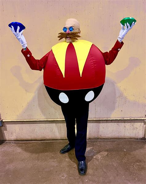 Robotnik Cosplay: An Odyssey into the World of Eggman