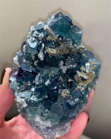 Rocks and Gemstones Near Me: Discover a Hidden Treasury in Your Neighborhood