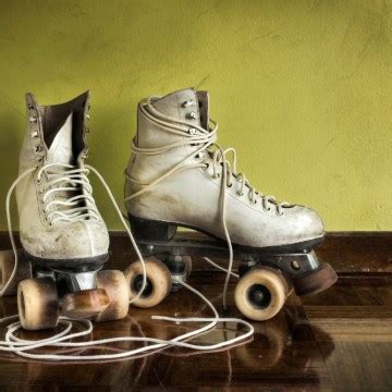 Rollerblading: A Comprehensive Guide to the Thrilling Fun of Quad Skates