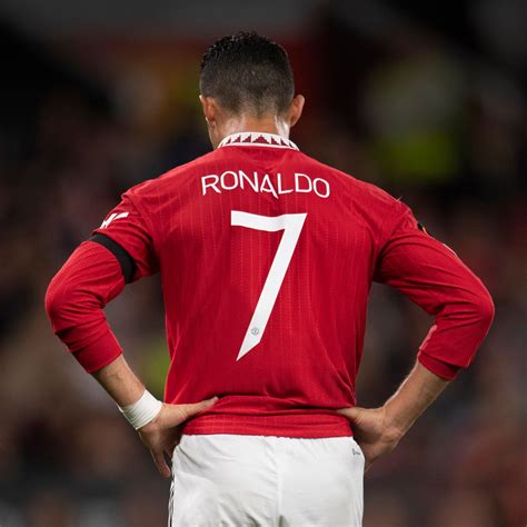 Ronaldo's Iconic Manchester United Jersey: A Collector's Dream