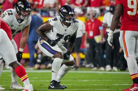 Ronnie Stanley: A Colossus in the NFL Trenches