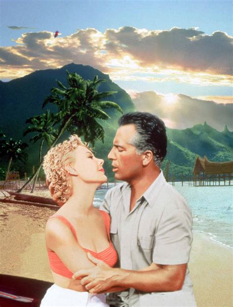 Rossano Brazzi and Mitzi Gaynor in South Pacific