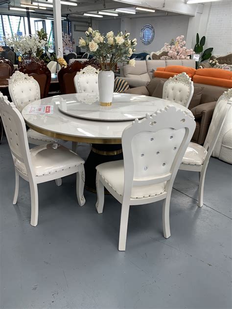 Round Dining Table for 6 with Chairs: A Perfect Choice for Modern Homes