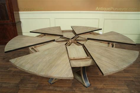 Round Table with Leaves: The Perfect Choice for Any Occasion