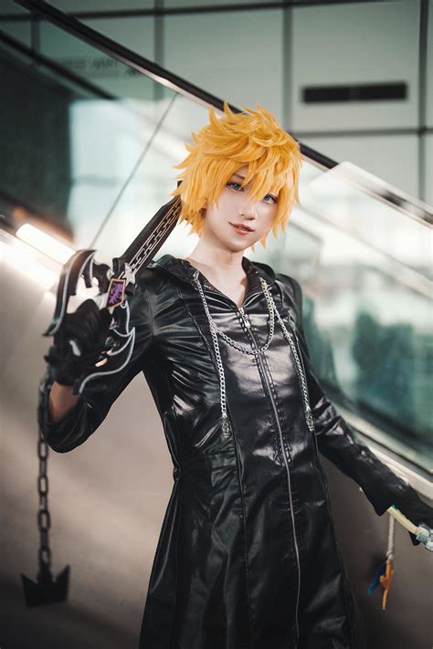 Roxas Cosplay: Step into the Shoes of the Keyblade Wielder