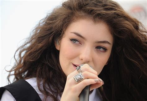 Royals: Lorde's Path to Fame and Fortune