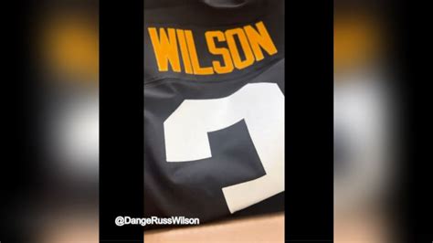 Russell Wilson Jersey Steelers: 52,893 Fans Show Their Support