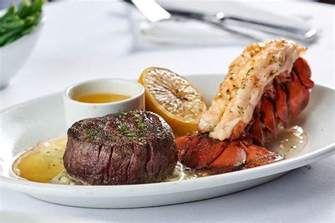 Ruth's Chris Steak House St. Petersburg: The Ultimate Steakhouse Experience