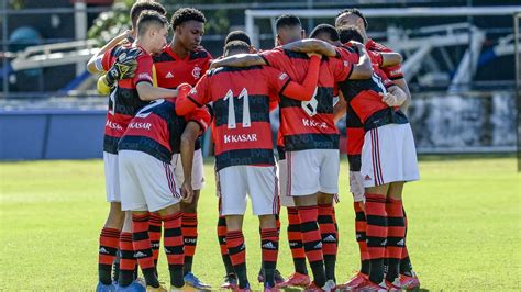 São Bento Sub-20 x Flamengo Sub-20: Um Duelo de Gigantes na Copa São Paulo de Futebol 