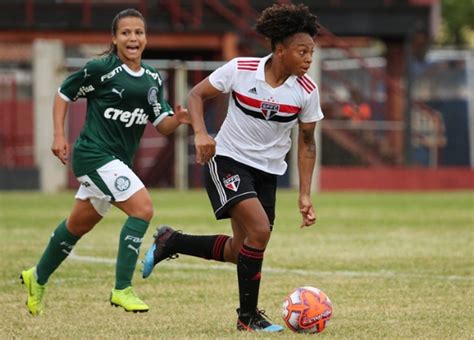São Paulo x Palmeiras Feminino: Um Clássico em Ascensão
