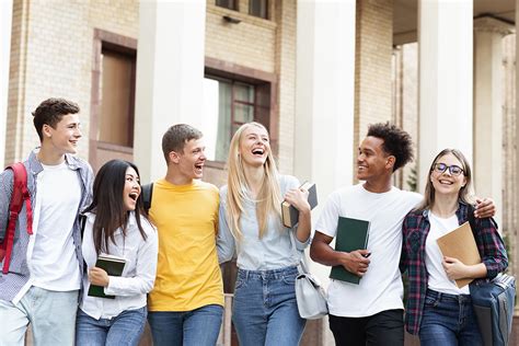 STL Scholarship Foundation: Investing in the Future of St. Louis Students
