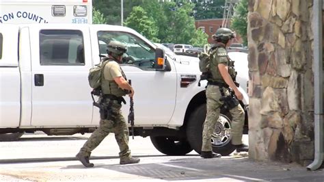 SWAT Standoff Tennessee SWAT Epub